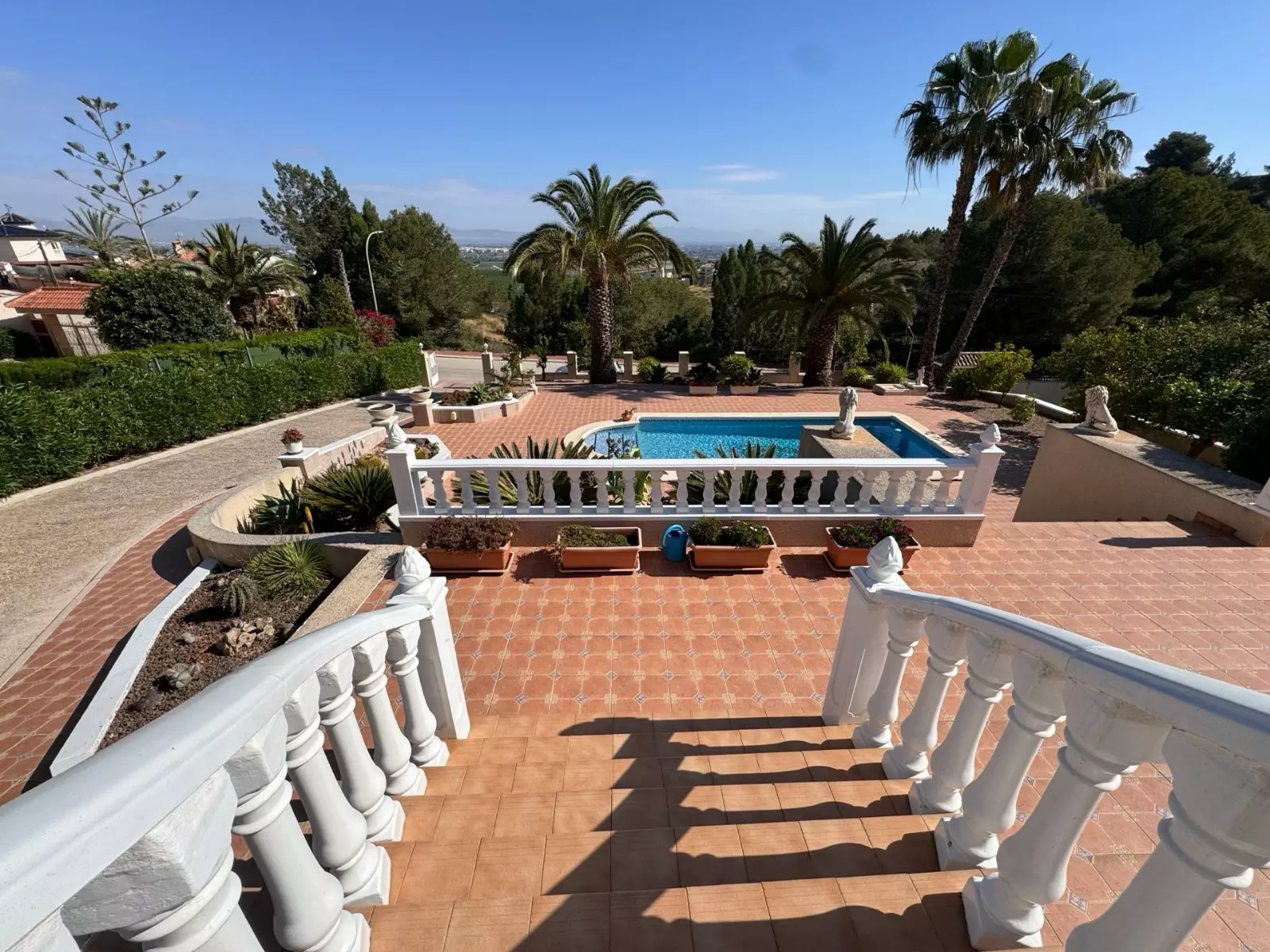 3-bedroom Villa In Algorfa, Spain (216 M²)
