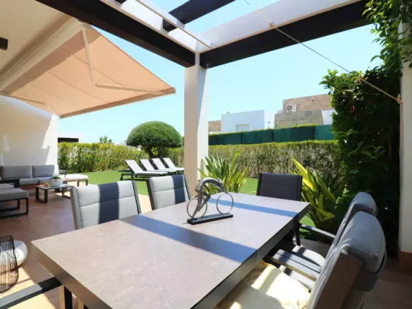 3-bedroom Villa In Algorfa, Spain (127 M²)