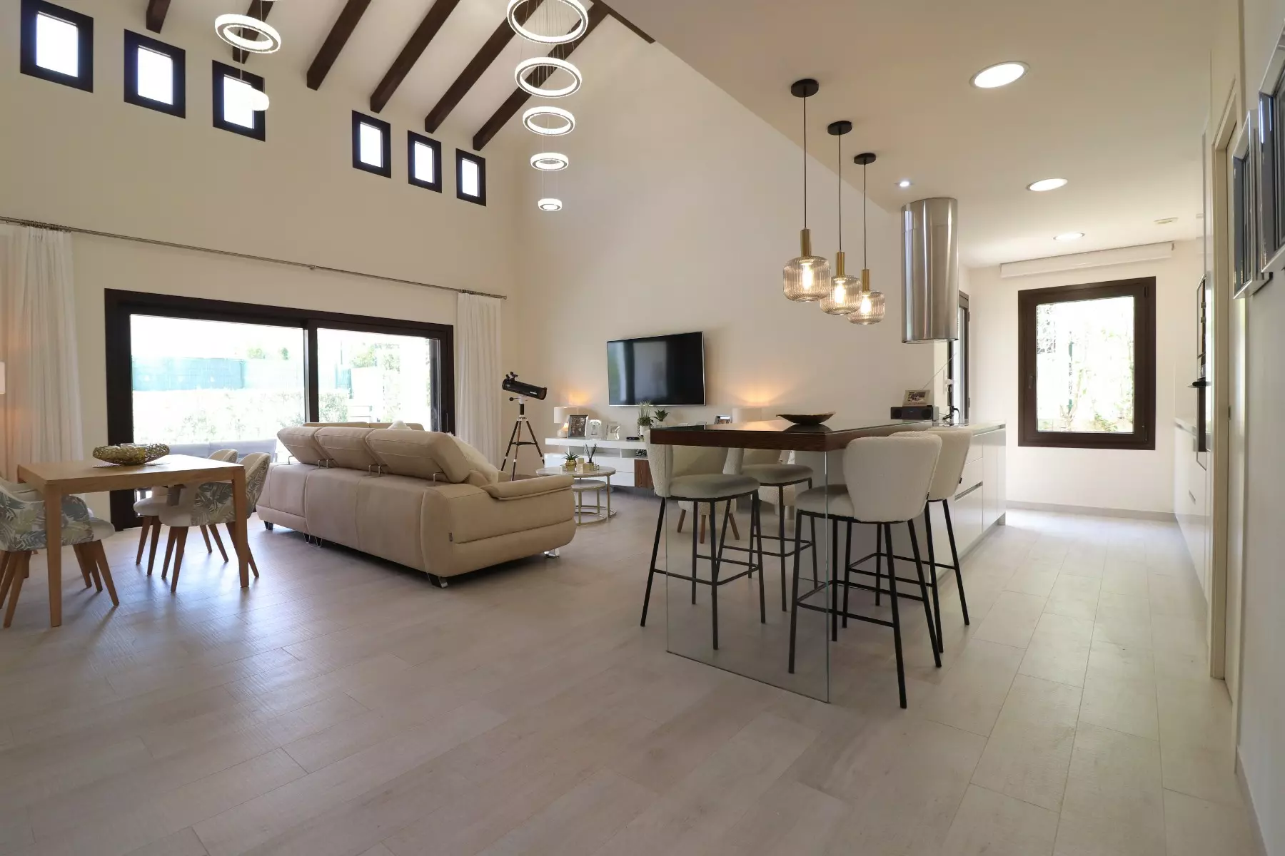 3-bedroom Villa In Algorfa, Spain (127 M²)