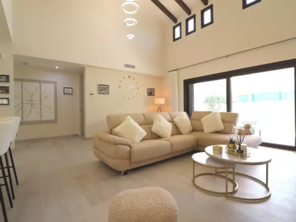 3-bedroom Villa In Algorfa, Spain (127 M²)