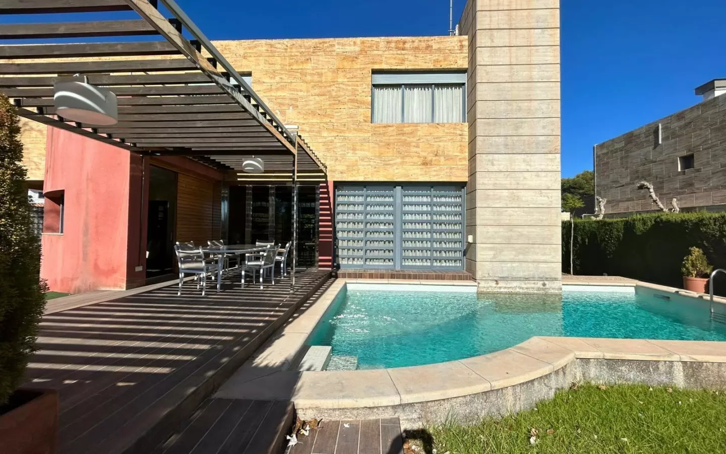 4-bedroom Villa In Orihuela Costa, Spain (403 M²)