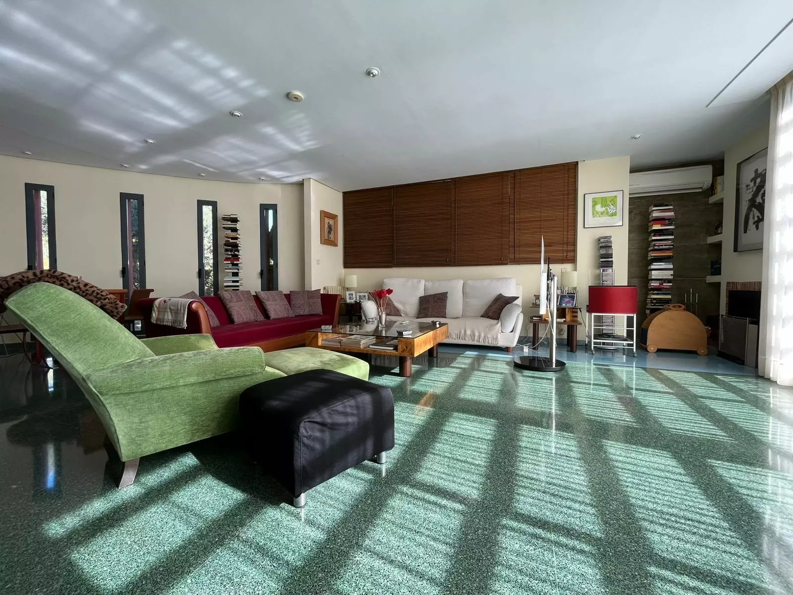 4-bedroom Villa In Orihuela Costa, Spain (403 M²)