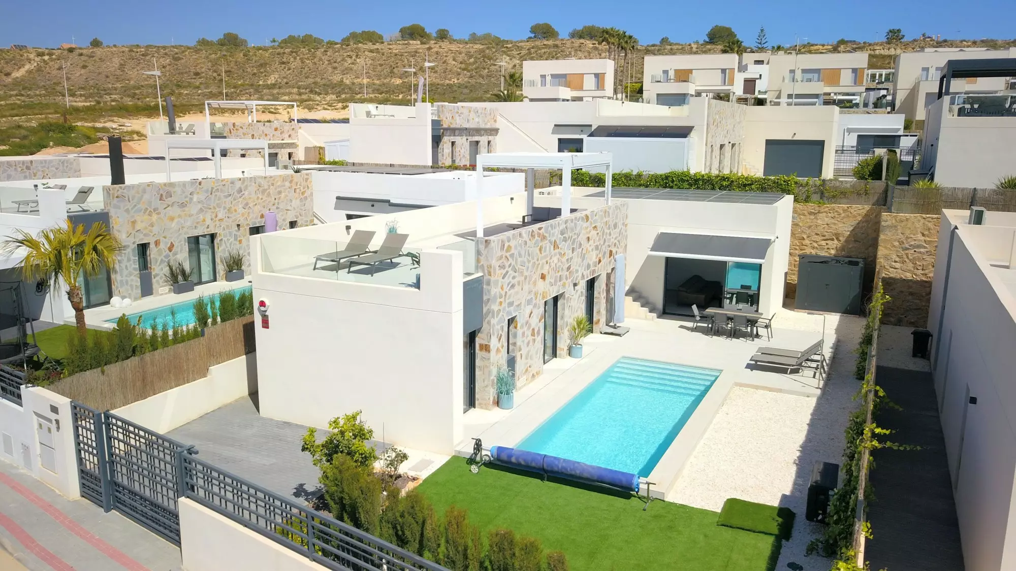 3-bedroom Villa In Algorfa, Spain (118 M²)