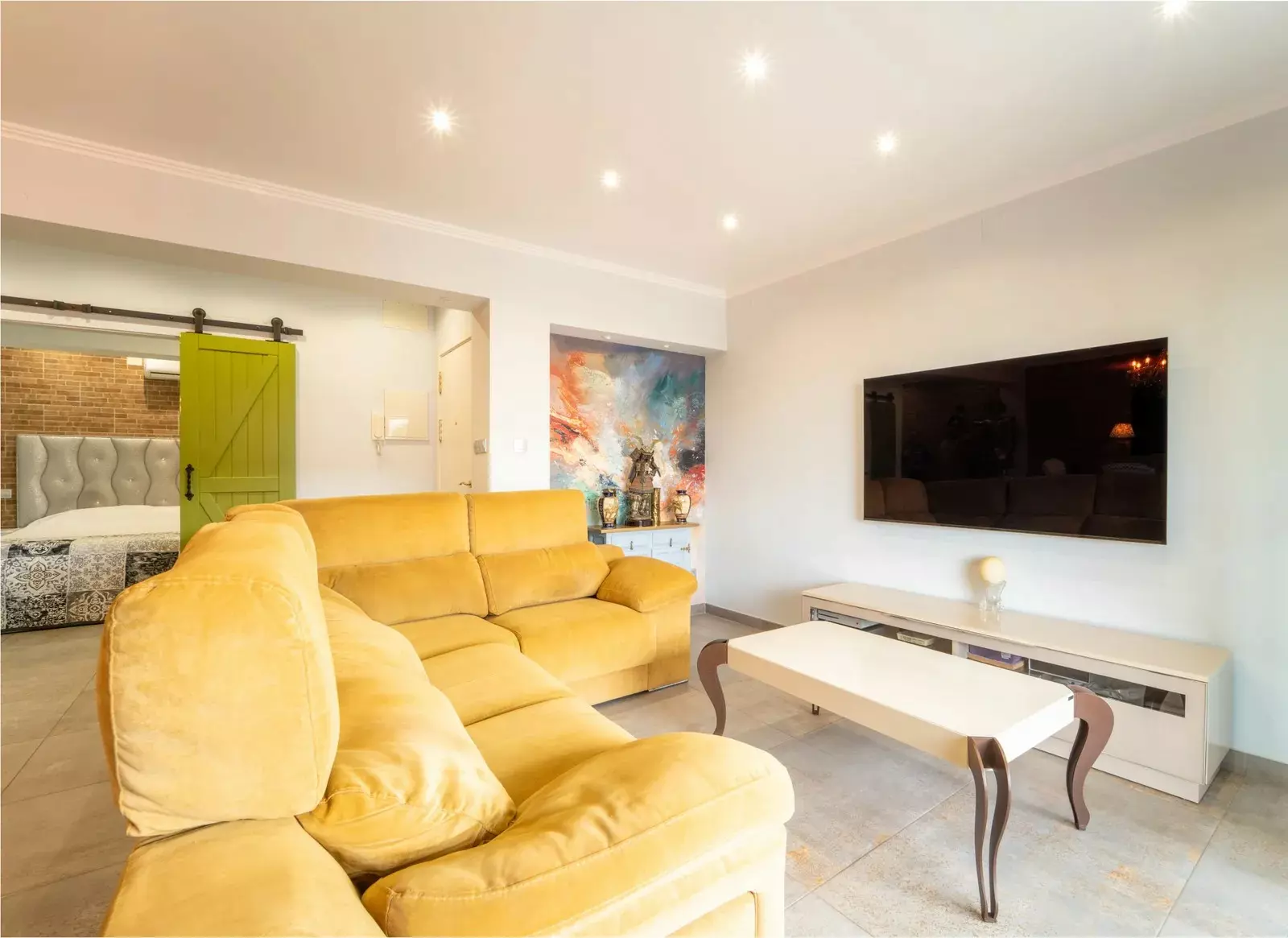 2-bedroom Apartment In Torrevieja, Spain (101 M²)