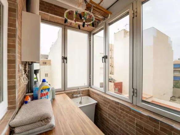 2-bedroom Apartment In Torrevieja, Spain (101 M²)