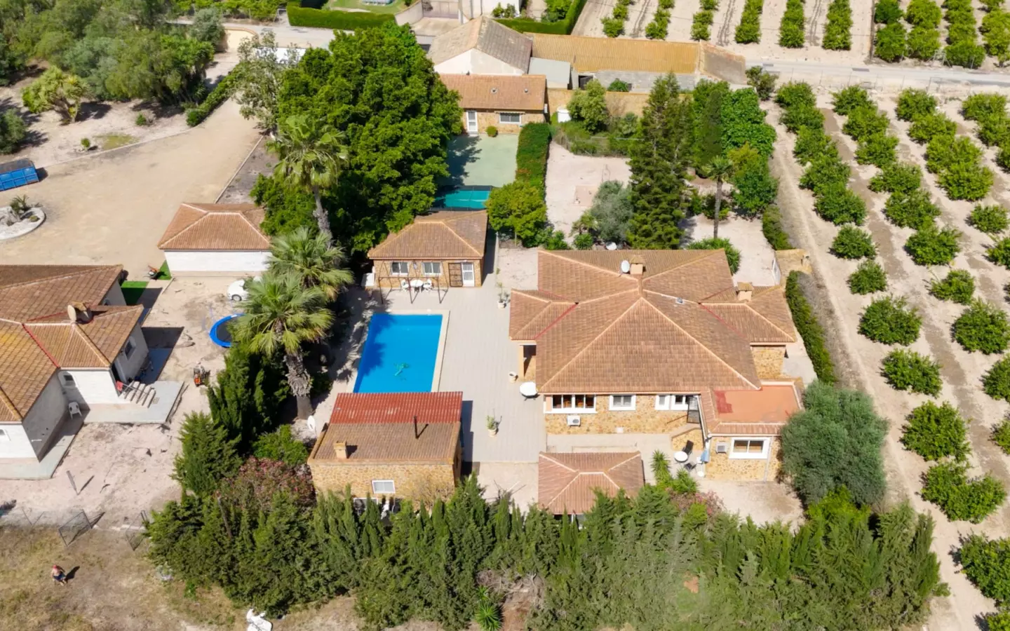 5-bedroom Country House In Rojales, Spain (195 M²)