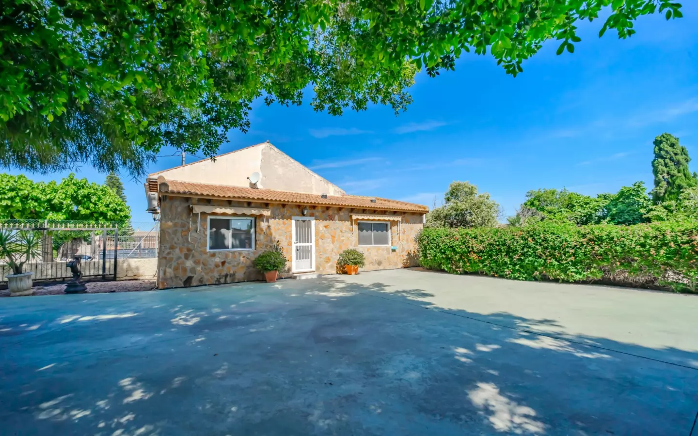 5-bedroom Country House In Rojales, Spain (195 M²)