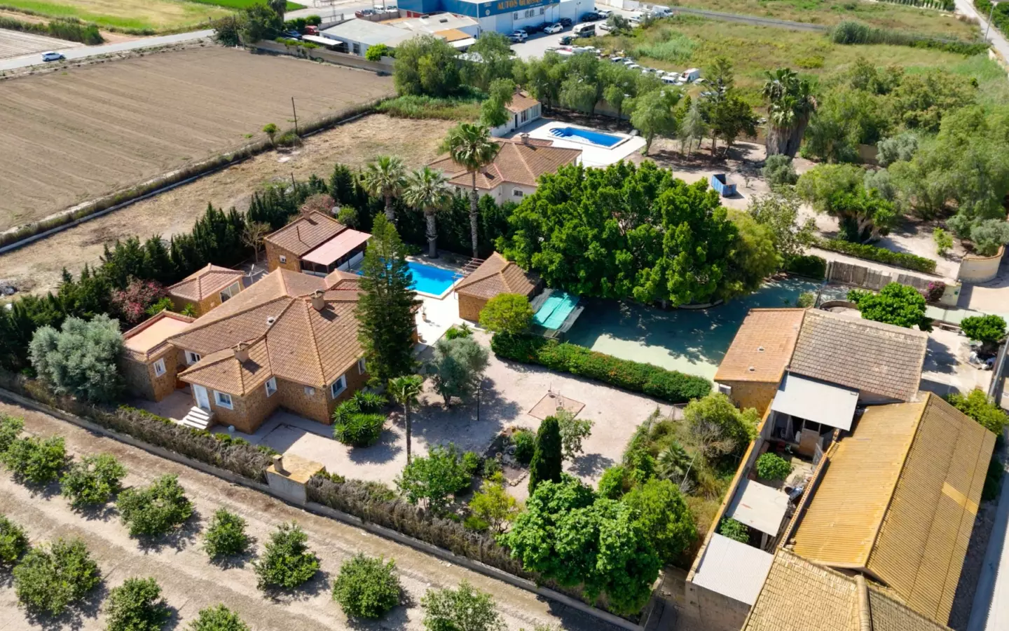 5-bedroom Country House In Rojales, Spain (195 M²)
