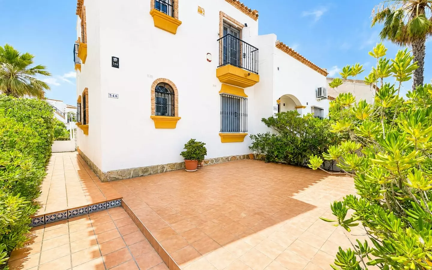 2-bedroom Apartment In Orihuela Costa, Spain (120 M²)