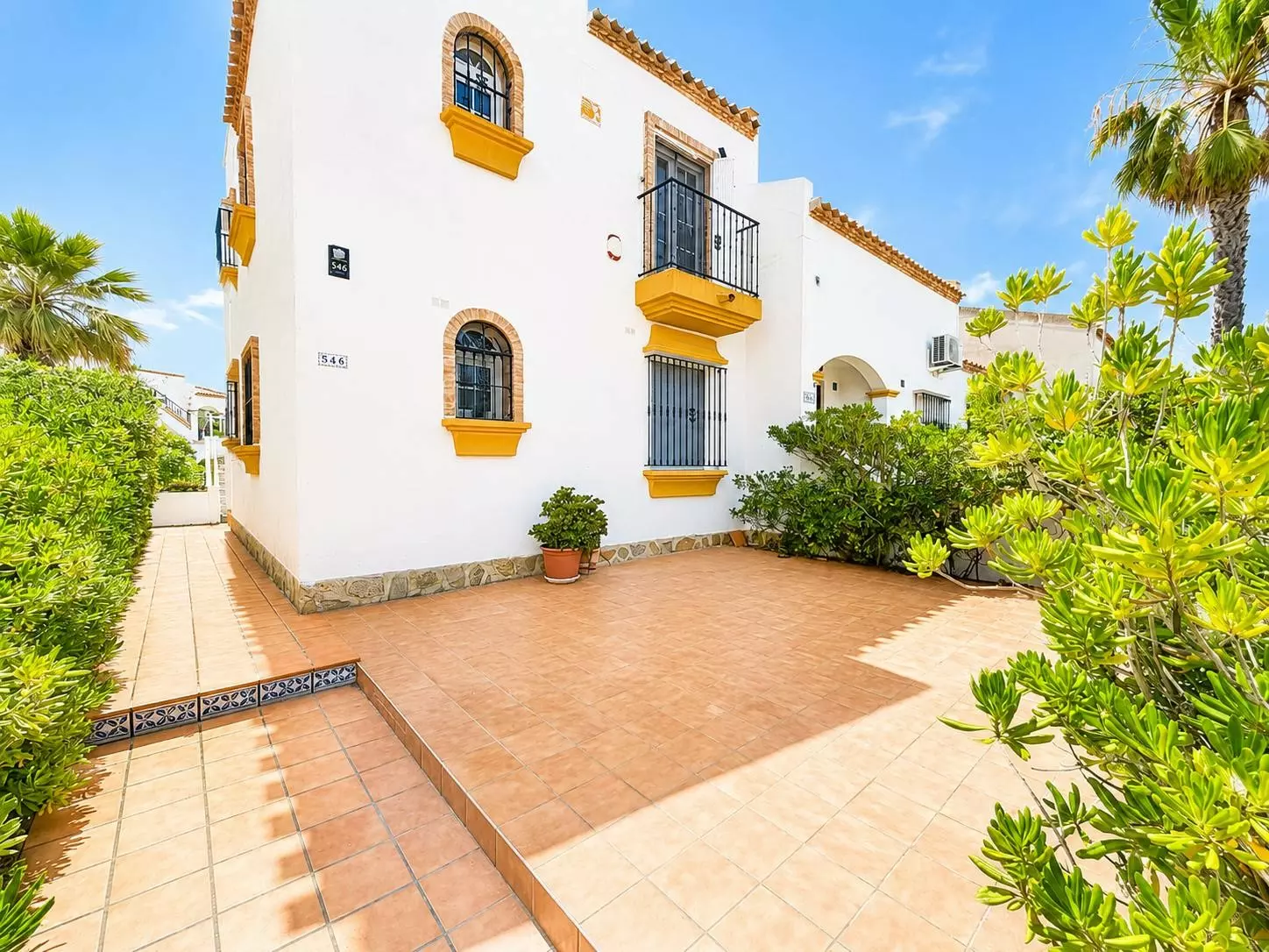 2-bedroom Apartment In Orihuela Costa, Spain (120 M²)