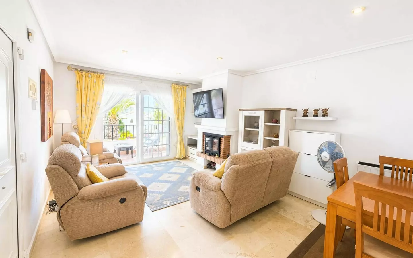 2-bedroom Apartment In Orihuela Costa, Spain (120 M²)