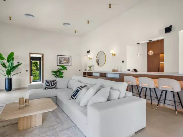 5-bedroom Villa In Ciudad Quesada, Spain (267 M²)