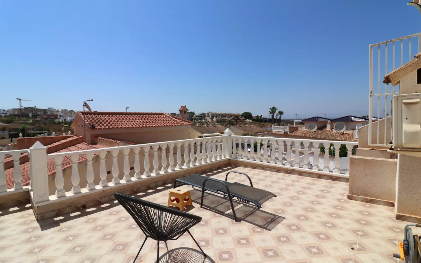 4-bedroom Villa In Benijofar, Spain (136 M²)