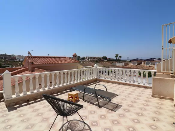 4-bedroom Villa In Benijofar, Spain (136 M²)