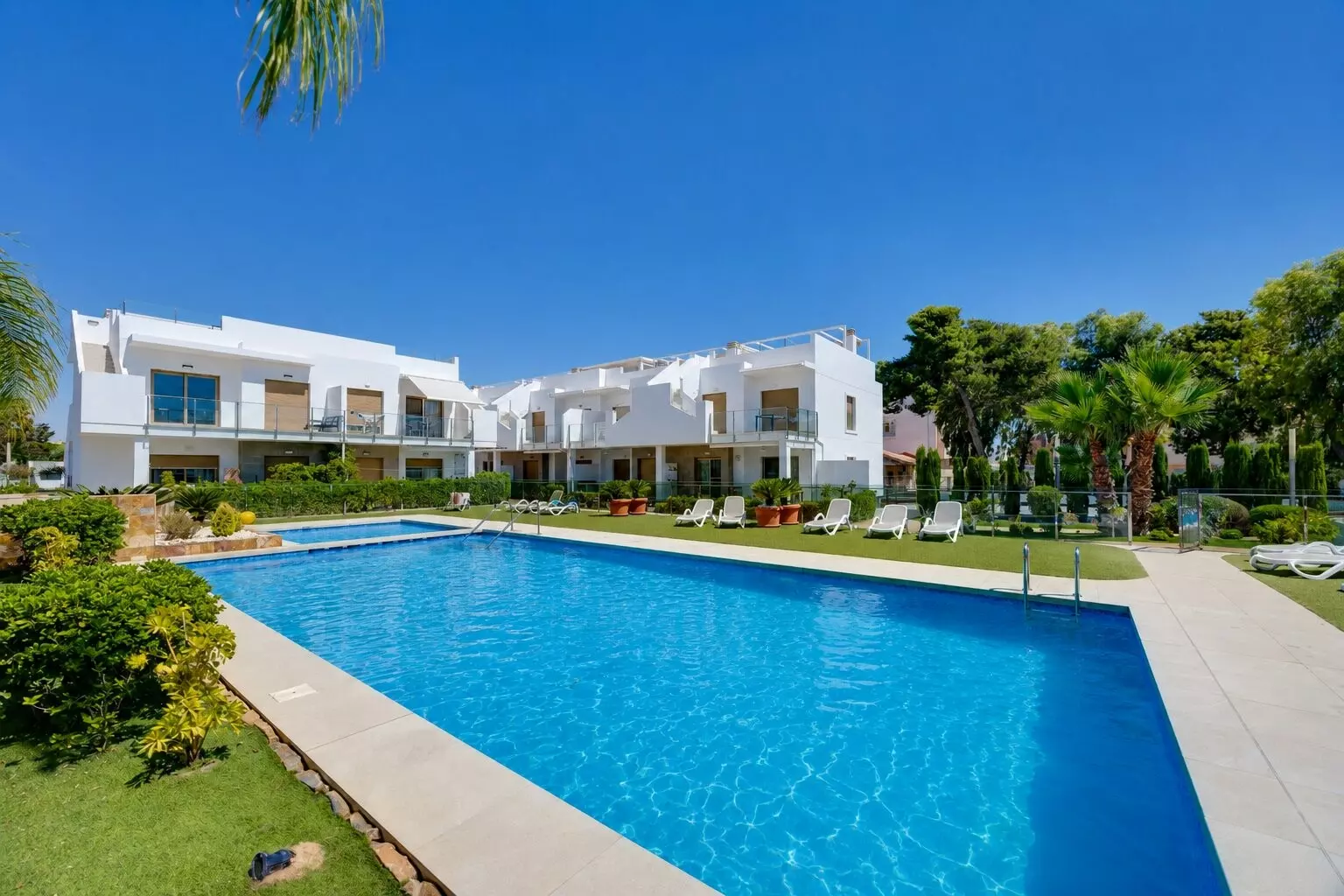 2-bedroom Apartment In Pilar De La Horadada, Spain (68 M²)