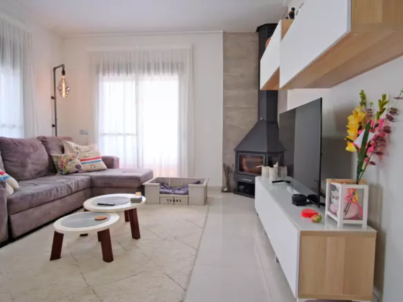3-bedroom Country House In Dolores, Spain (129 M²)