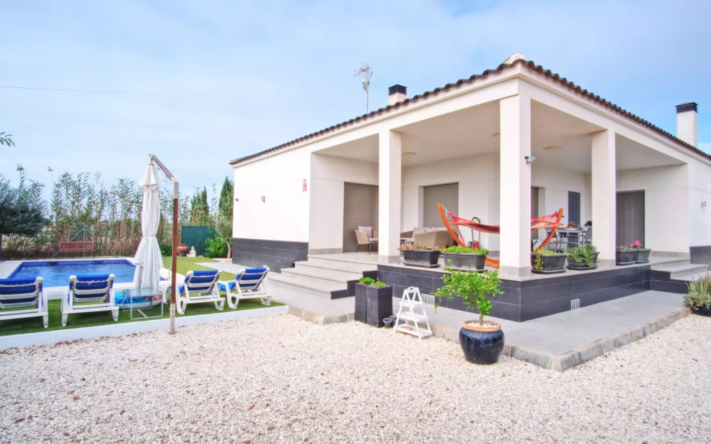 3-bedroom Country House In Dolores, Spain (129 M²)