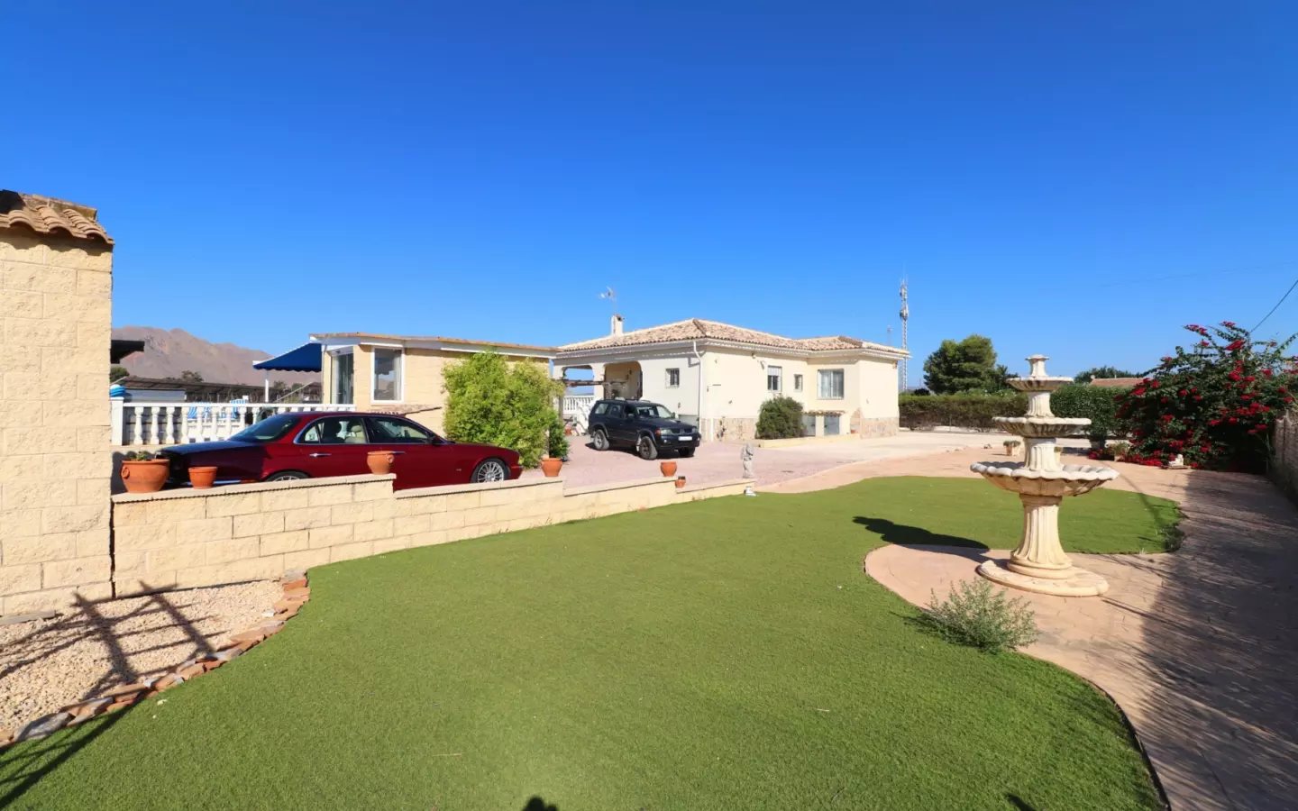 3-bedroom Country House In Callosa De Segura, Spain (167 M²)