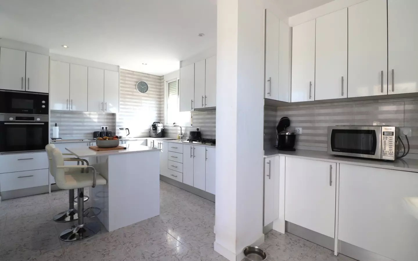 3-bedroom Country House In Callosa De Segura, Spain (167 M²)
