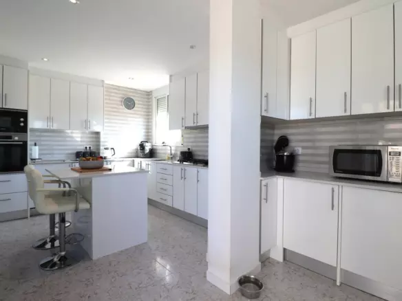3-bedroom Country House In Callosa De Segura, Spain (167 M²)