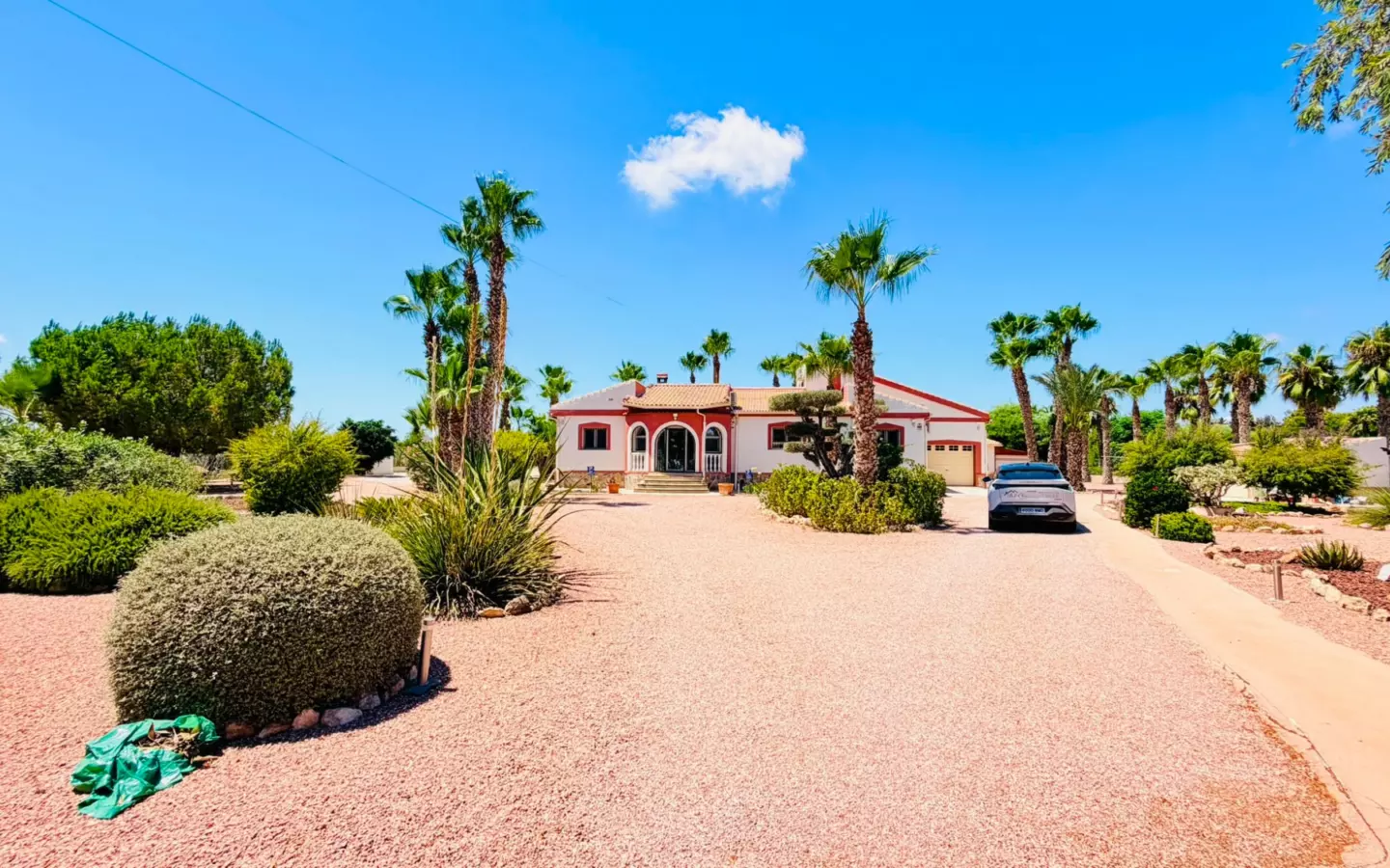 5-bedroom Detached Villa In Daya Vieja, Spain (417 M²)