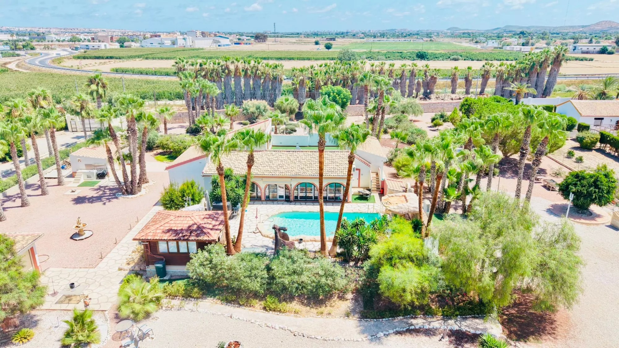 5-bedroom Detached Villa In Daya Vieja, Spain (417 M²)