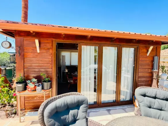5-bedroom Detached Villa In Daya Vieja, Spain (417 M²)