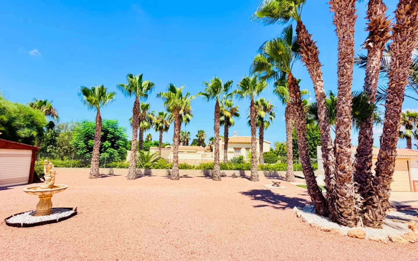 5-bedroom Detached Villa In Daya Vieja, Spain (417 M²)