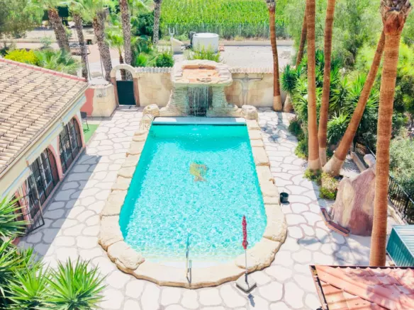 5-bedroom Detached Villa In Daya Vieja, Spain (417 M²)