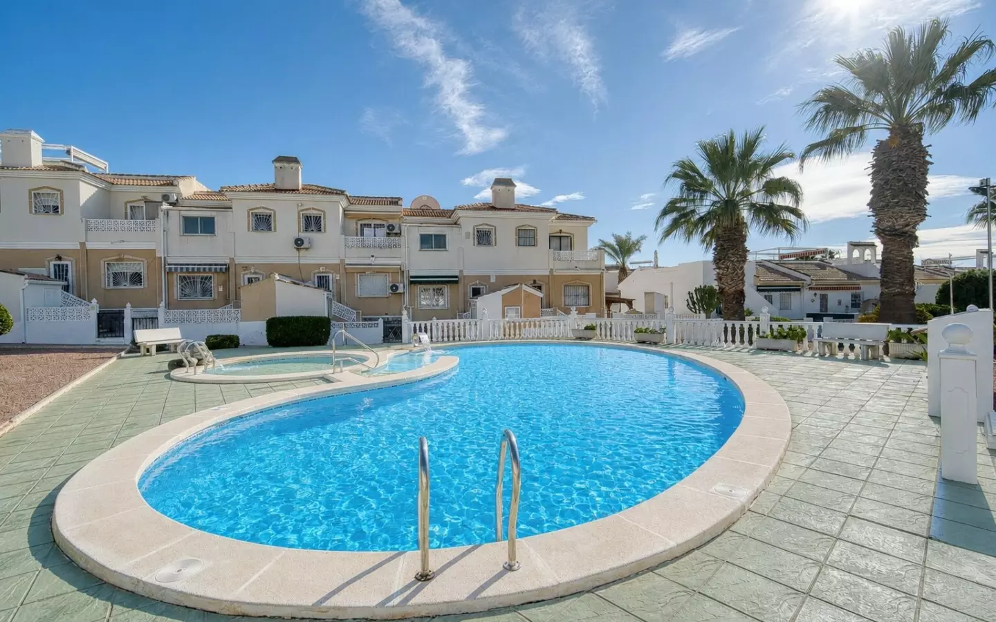 2-bedroom Townhouse In Benijofar, Spain (101 M²)