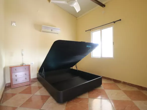 4-bedroom Country House In Almoradi, Spain (108 M²)