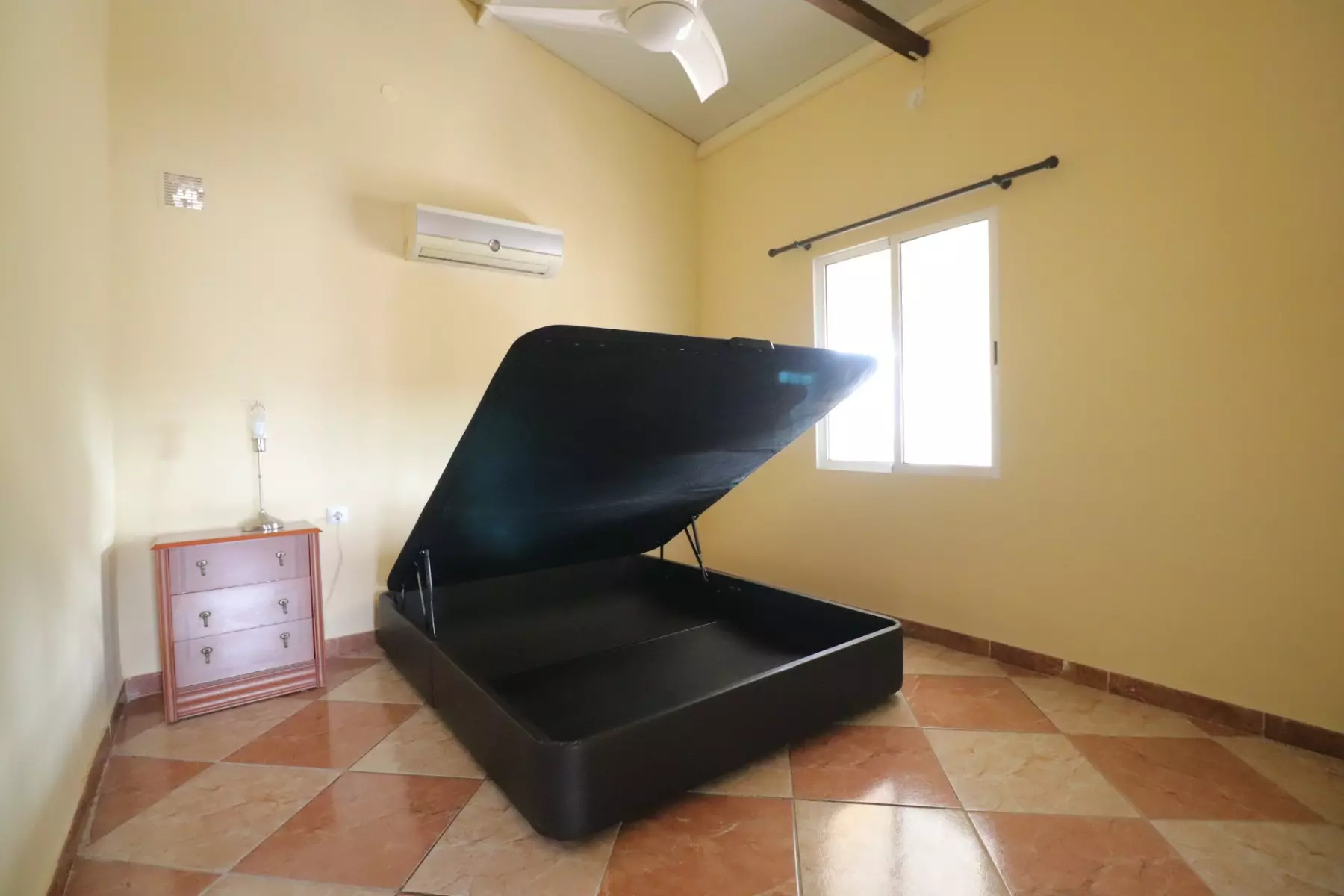 4-bedroom Country House In Almoradi, Spain (108 M²)