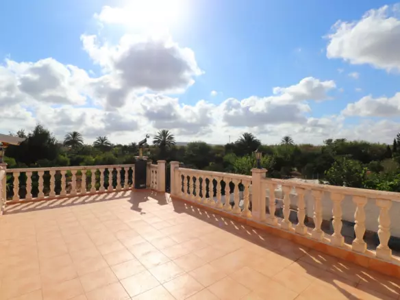 4-bedroom Country House In Almoradi, Spain (108 M²)