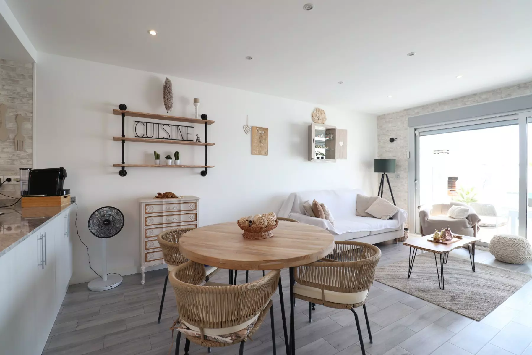 3-bedroom Semi In Daya Vieja, Spain (130 M²)