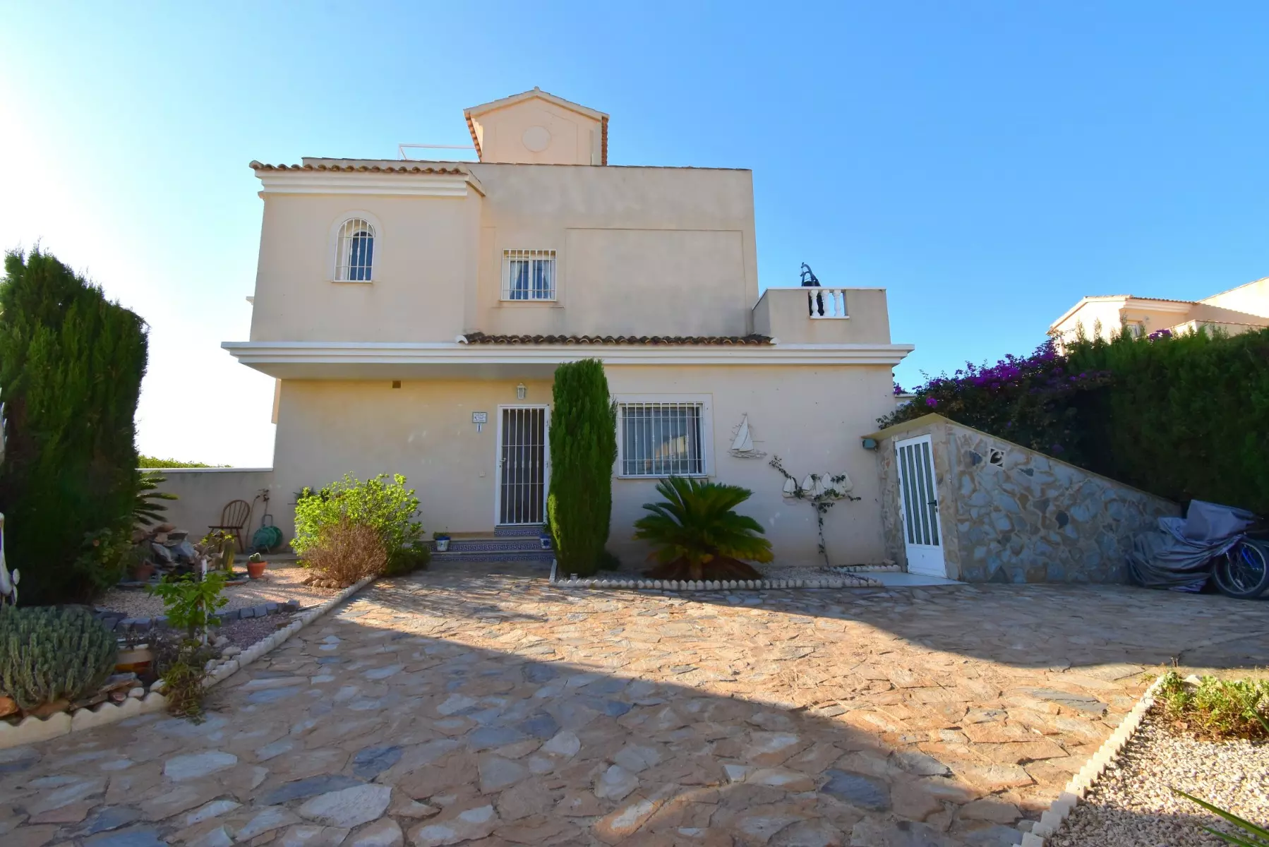 2-bedroom Townhouse In Orihuela Costa, Spain (130 M²)