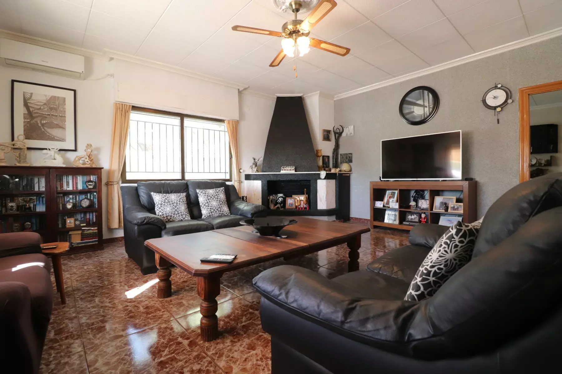 o_1k2g05vl91n63phq4b61l2d123p2n-e09850 6-bedroom Country House In Crevillent, Spain (291 M²)