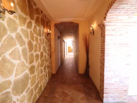 5-bedroom Villa In Rojales, Spain (621 M²)