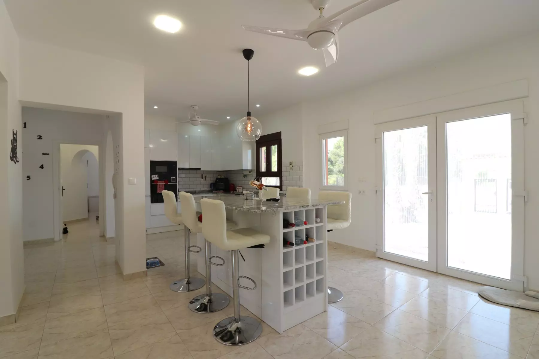 3-bedroom Country House In Daya Vieja, Spain (220 M²)