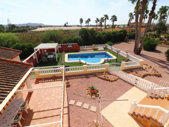 3-bedroom Country House In Daya Vieja, Spain (220 M²)
