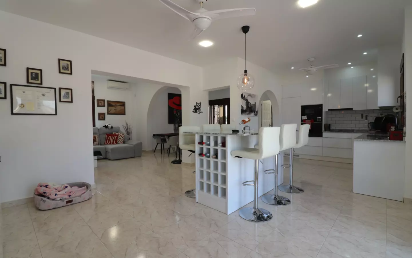 3-bedroom Country House In Daya Vieja, Spain (220 M²)
