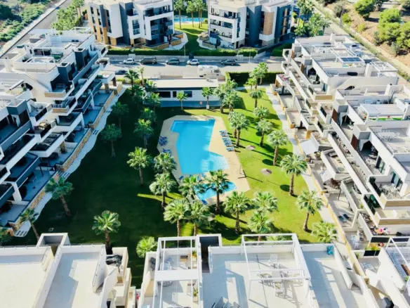 2-bedroom Property In Orihuela Costa, Spain (80 M²)