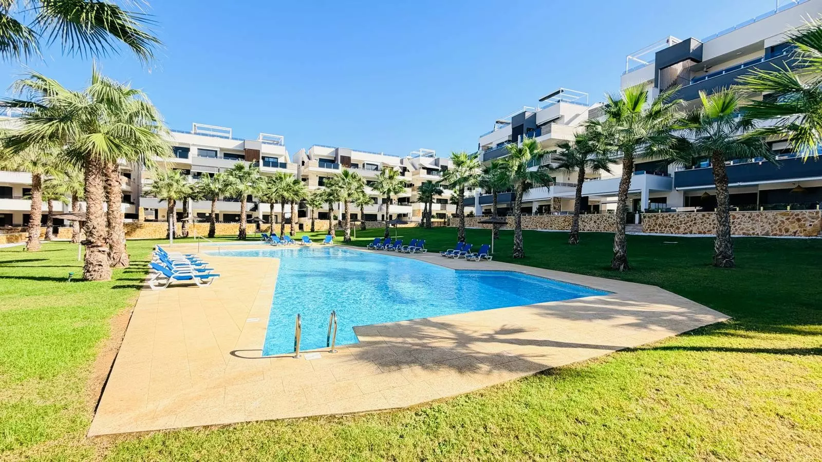 2-bedroom Property In Orihuela Costa, Spain (80 M²)