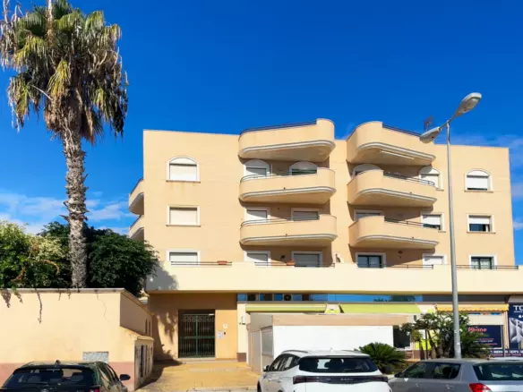 3-bedroom Apartment In Orihuela Costa, Spain (78 M²)