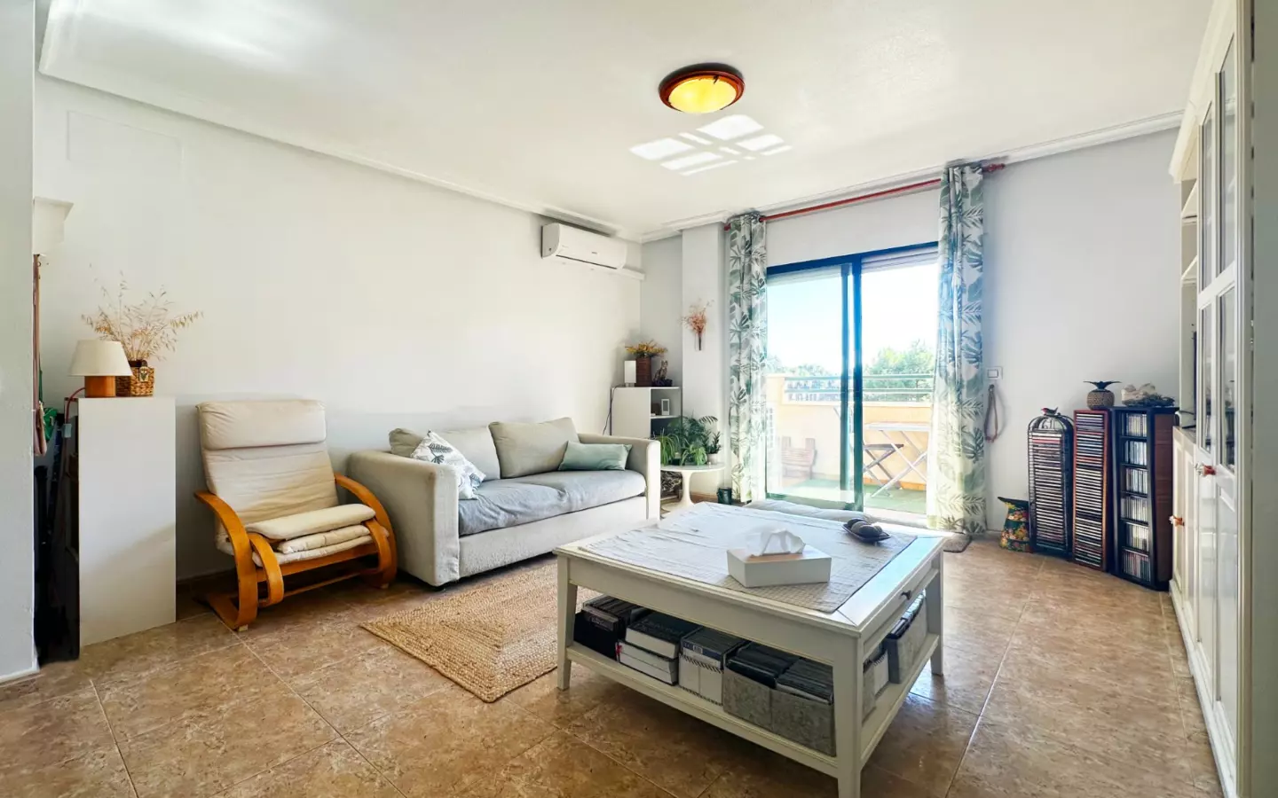 3-bedroom Apartment In Orihuela Costa, Spain (78 M²)