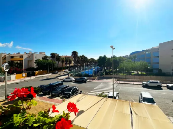 3-bedroom Apartment In Orihuela Costa, Spain (78 M²)