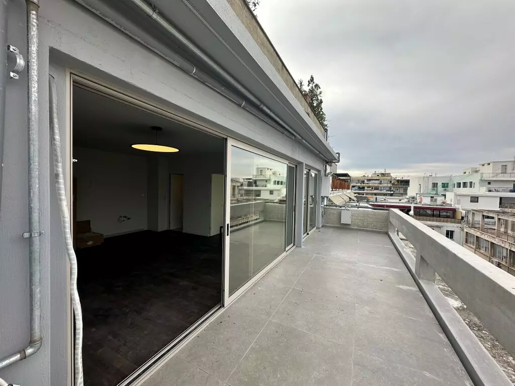 1-bedroom Flat In Center Of Thessaloniki, Greece (56 M²)
