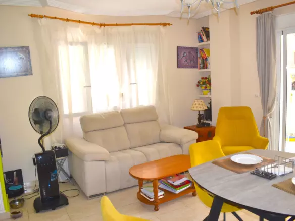 3-bedroom Town House In Guardamar Del Segura, Spain (90 M²)
