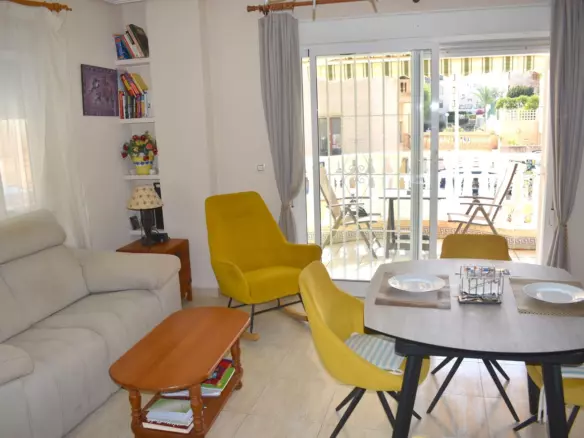 3-bedroom Town House In Guardamar Del Segura, Spain (90 M²)