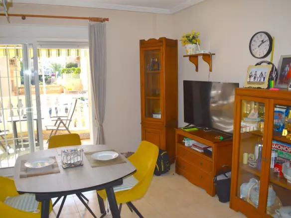 3-bedroom Town House In Guardamar Del Segura, Spain (90 M²)