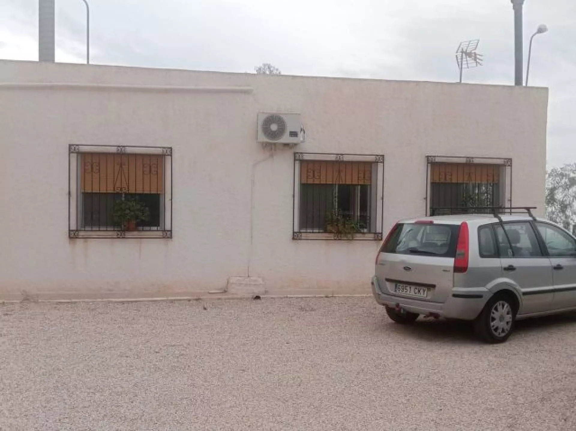 w_cc0673a-639×479-19866f 4-bedroom Finca In Crevillente, Spain (200 M²)